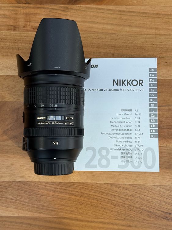 Nikkor Objectifs: Reisezoom-Objektiv Nikon AF-S 28-300 mm 1:3.5-5.6G ED VR – D'occasion à Islisberg par Goodvalue 1