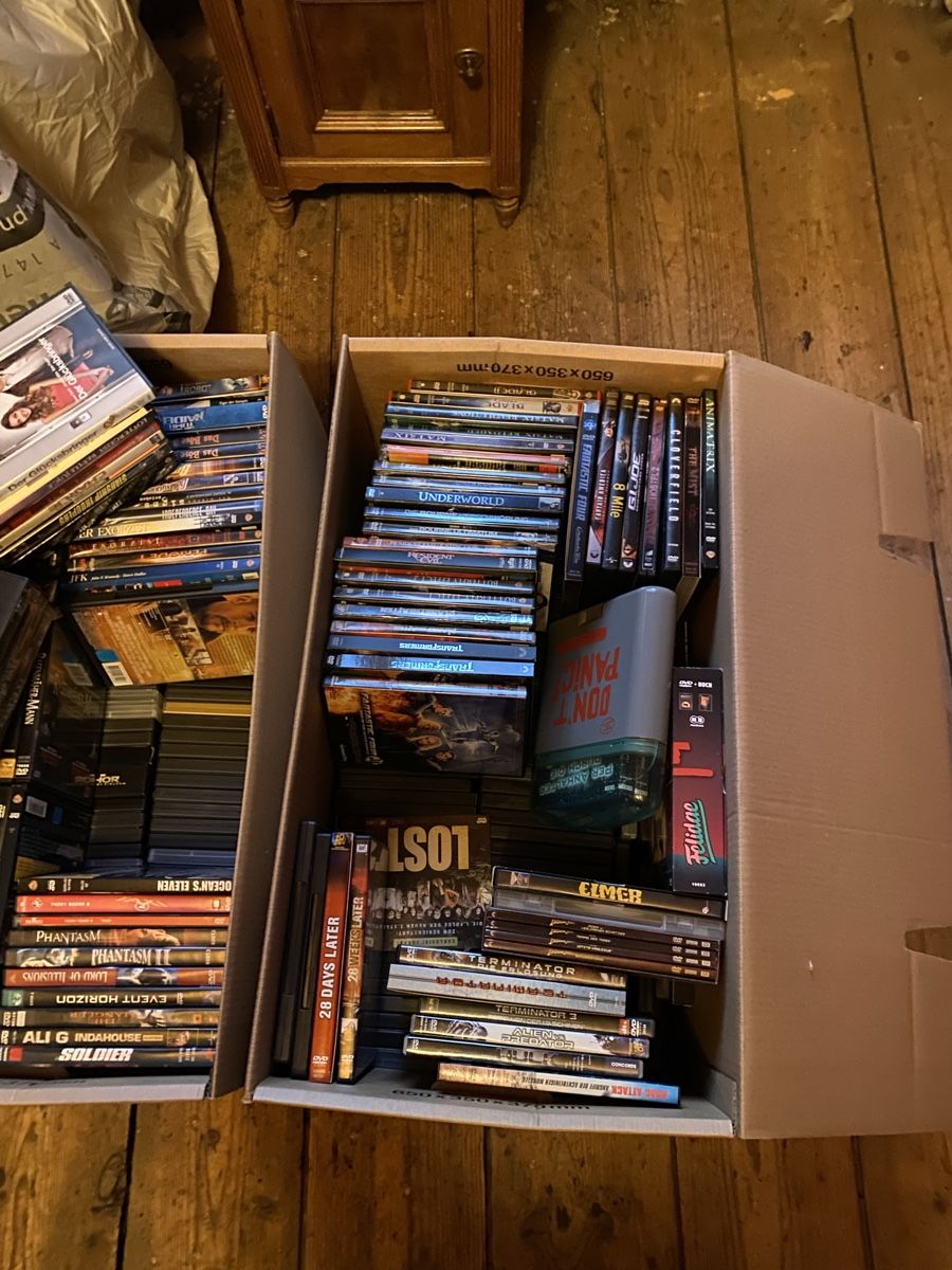 Tutti i DVDs: DVD Sammlung ca. 450 Stück – Usato da Hägglingen venduto da Gismo2017 2