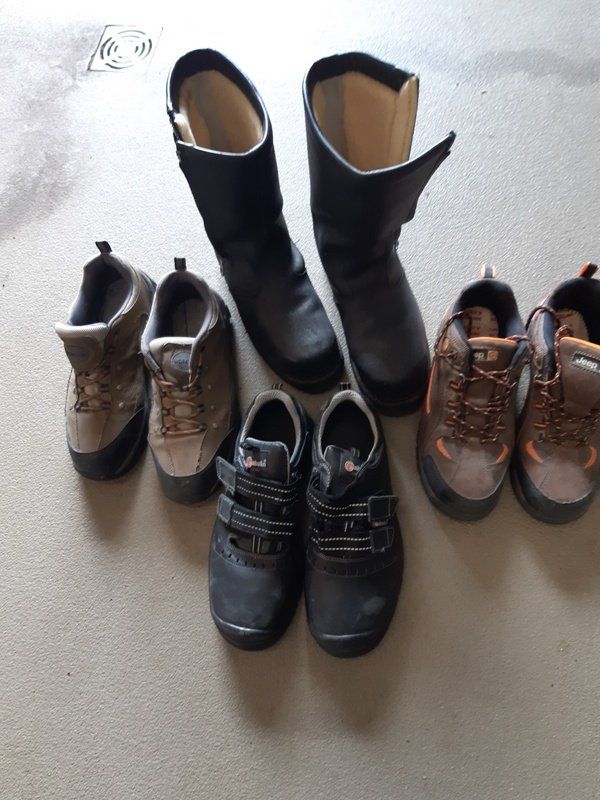 Scarpe da uomo: Sicherheitsschuhe Gr. 44 – Usato da Untereggen venduto da meili08 4