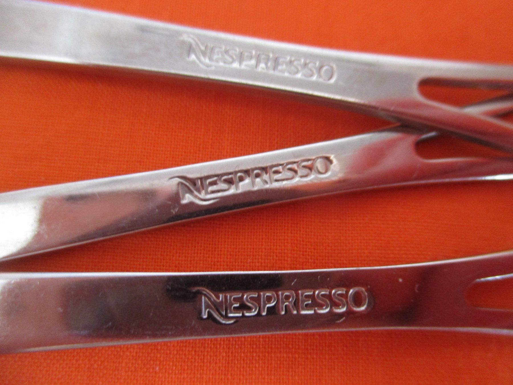 Nespresso Cucchiai: Nespresso Löffel Set 1 – Usato da Birsfelden venduto da alles-muss-raus 1