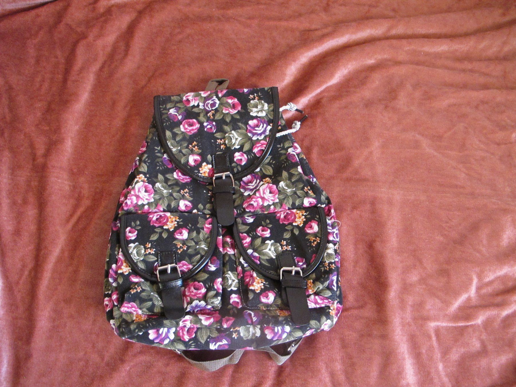 Rucksäcke: Damen Rucksack Blumenmuster neu – Neu (gemäss Beschreibung) aus Löhningen von Chimae67