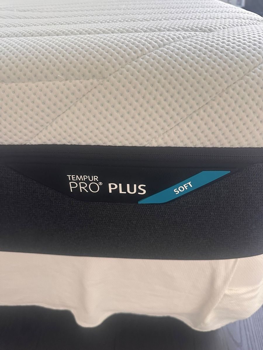 Tempur Materassi: Tempur ProPlus CoolQuilt 180x200 – Nuovo (secondo la descrizione) da Conches venduto da Jacqueline1957. 1