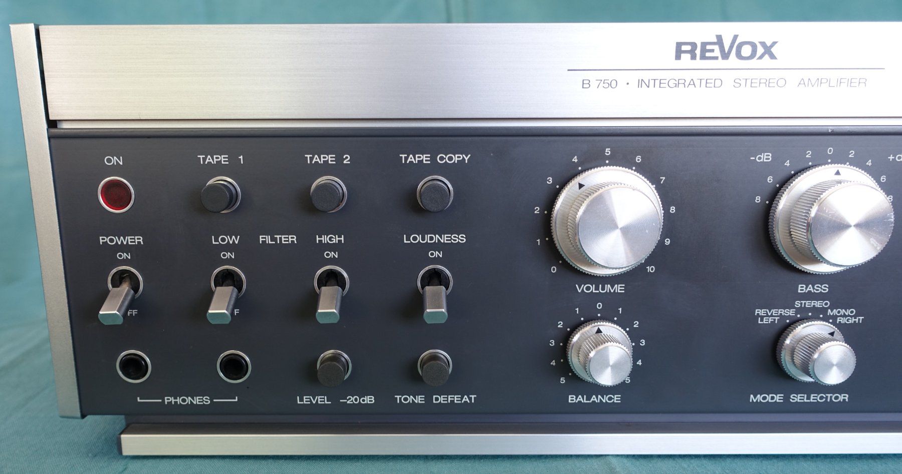 Revox Amplificatori: Revox B 750 MK I Verstärker – Difettoso da Lohn-Ammannsegg venduto da Vizechef 1