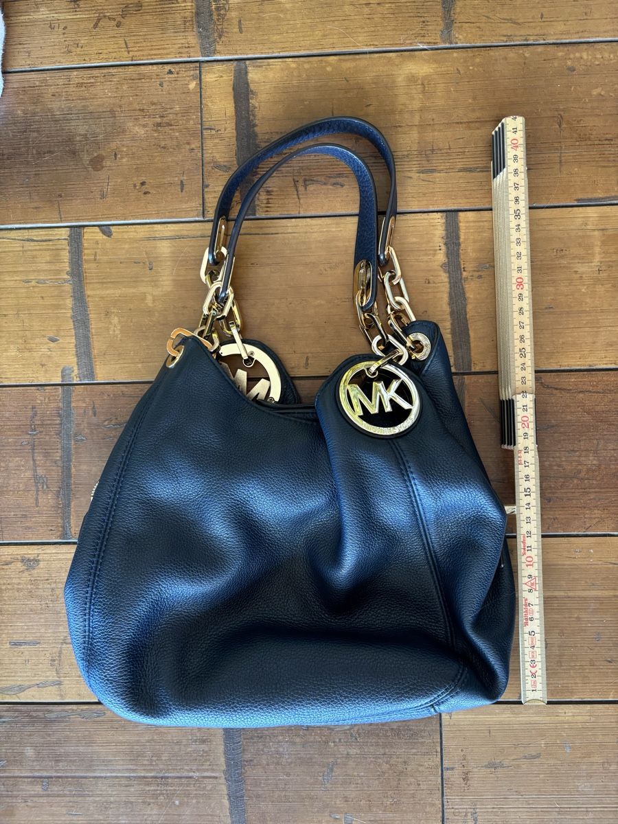 Michael Kors Borse da donna: Sac Michael Kors cuir marine – Nuovo (secondo la descrizione) da Dotzigen venduto da SecondHandGems 1