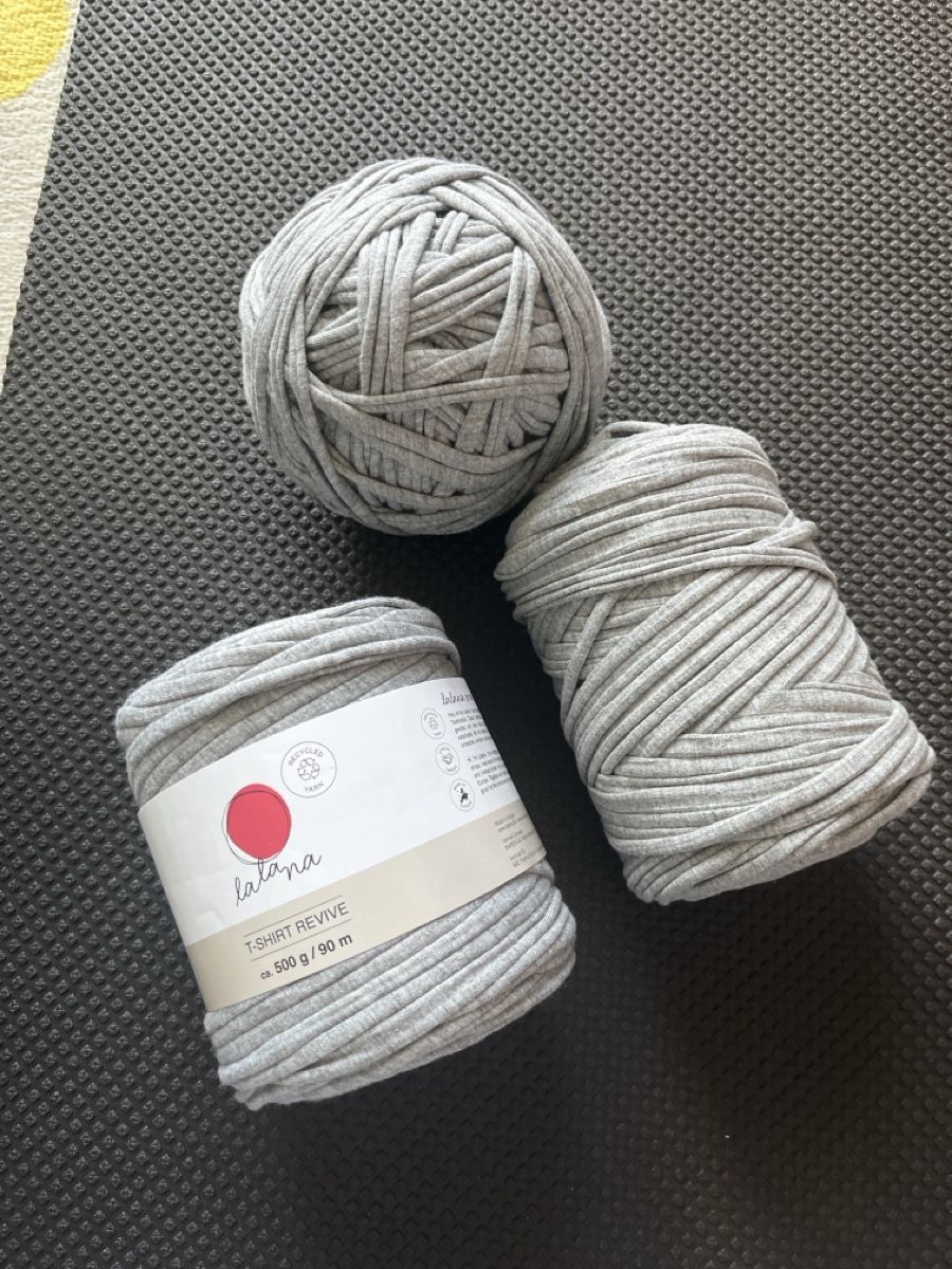 Lana: 1229g Lalana Garn textil grau – Usato da Dagmersellen venduto da mas_zpx9