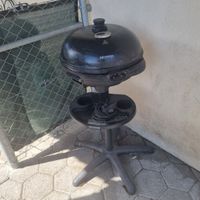 kleiner elektrischer Kugelgrill