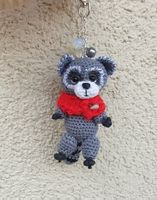 Amigurumi Schlüsselanhänger mit Waschbär