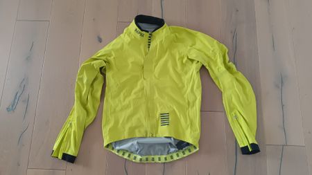 Rapha Men’s Pro Team GORE-TEX Lightweight Rain Jacket Gr. L