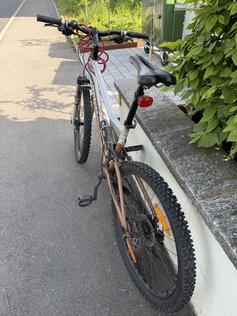Giant Velos: Giant Trance X Fully MTB (ca. 2009) – Gebraucht aus Sursee von ni95 3