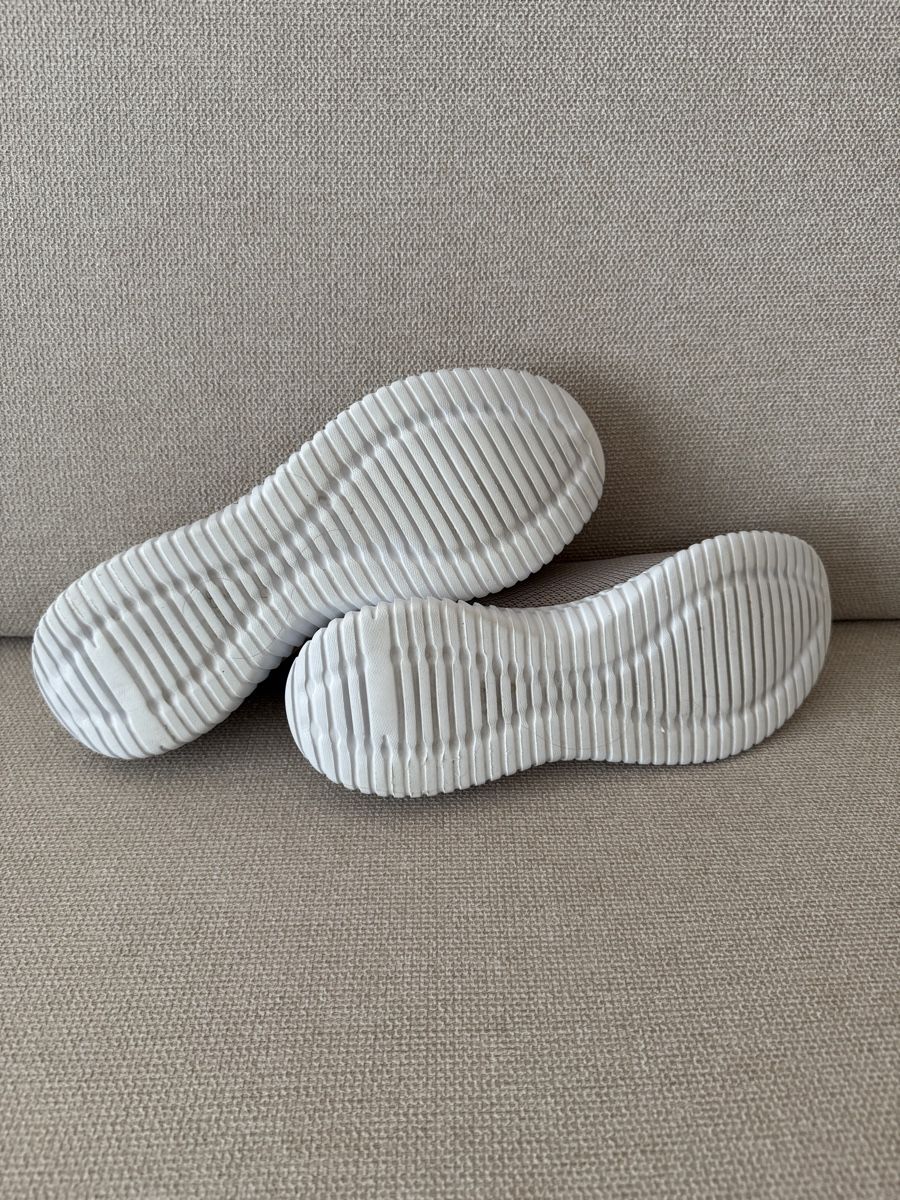 Skechers Damenschuhe: Skechers - Damen Sneakers Gr.41 – Gebraucht aus Embrach von Rondamaro 1