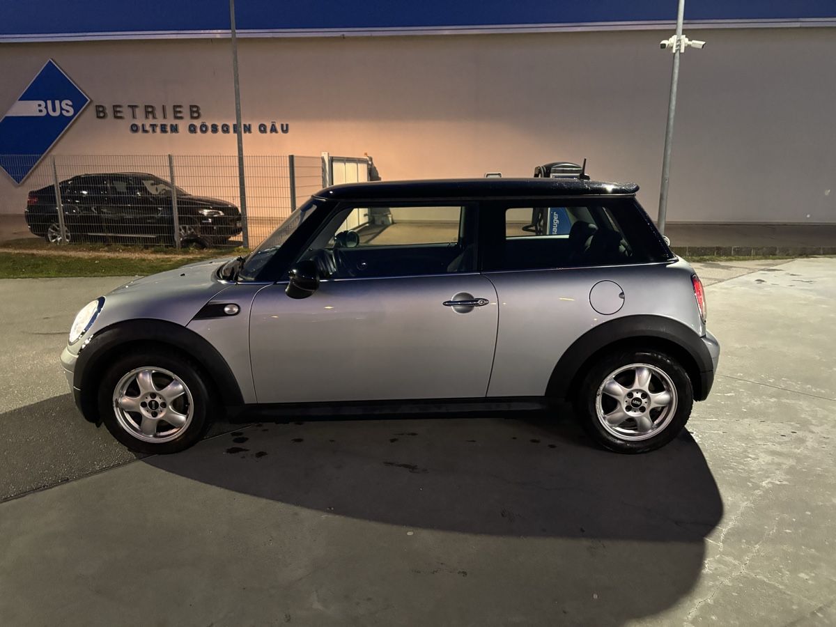 Mini Automobili: MINI Cooper Facelift 1.6 – Usato da Dulliken venduto da Beki46 1