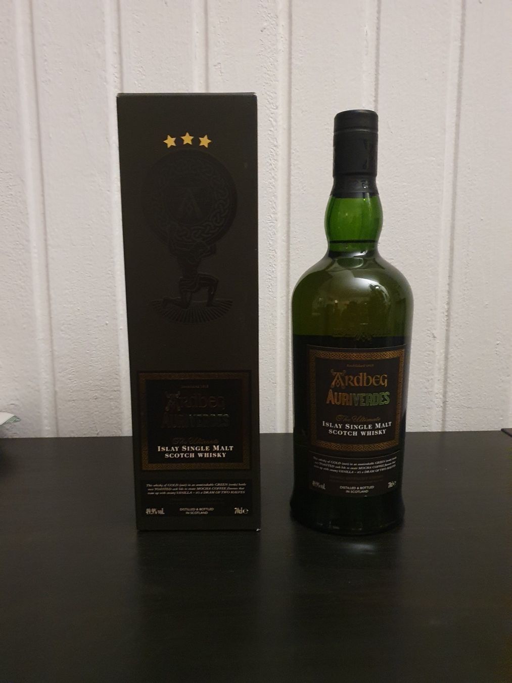 Ardbeg Bevande alcoliche: Ardbeg Auriverdes – Nuovo e nell'imballaggio originale da Langnau am Albis venduto da jer_pm72
