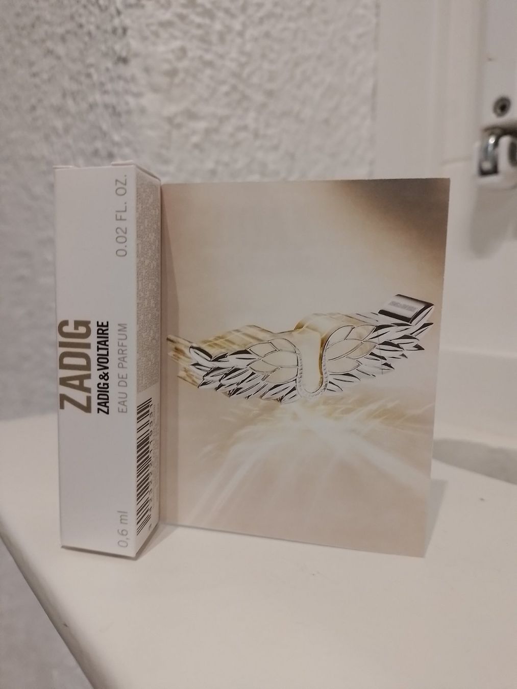 Zadig & Voltaire Profumi & Eau de Toilette: Zadig perfume Zadig & Voltaire 0,6 ml. probe – Nuovo e nell'imballaggio originale da Flums venduto da Inna77
