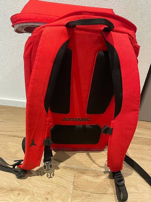 Atomic Sacs à dos: Atomic RS Ski Rucksack 30L – D'occasion à Davos Wolfgang par ClaLietha 2