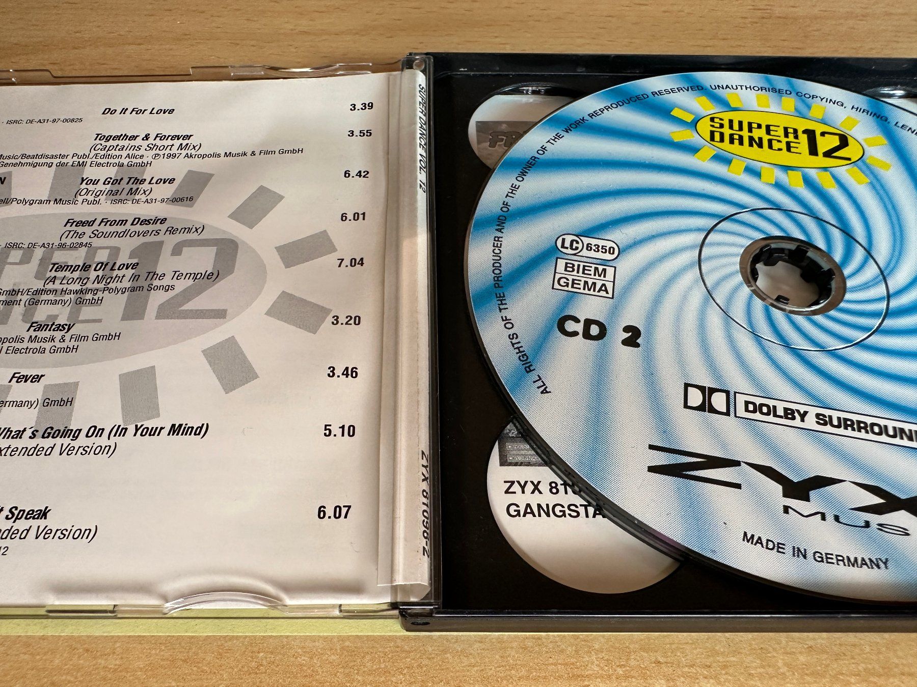 CD: Various – Super Dance 12 - 2 CD – Usato da Rikon im Tösstal venduto da Alpenmutz 2