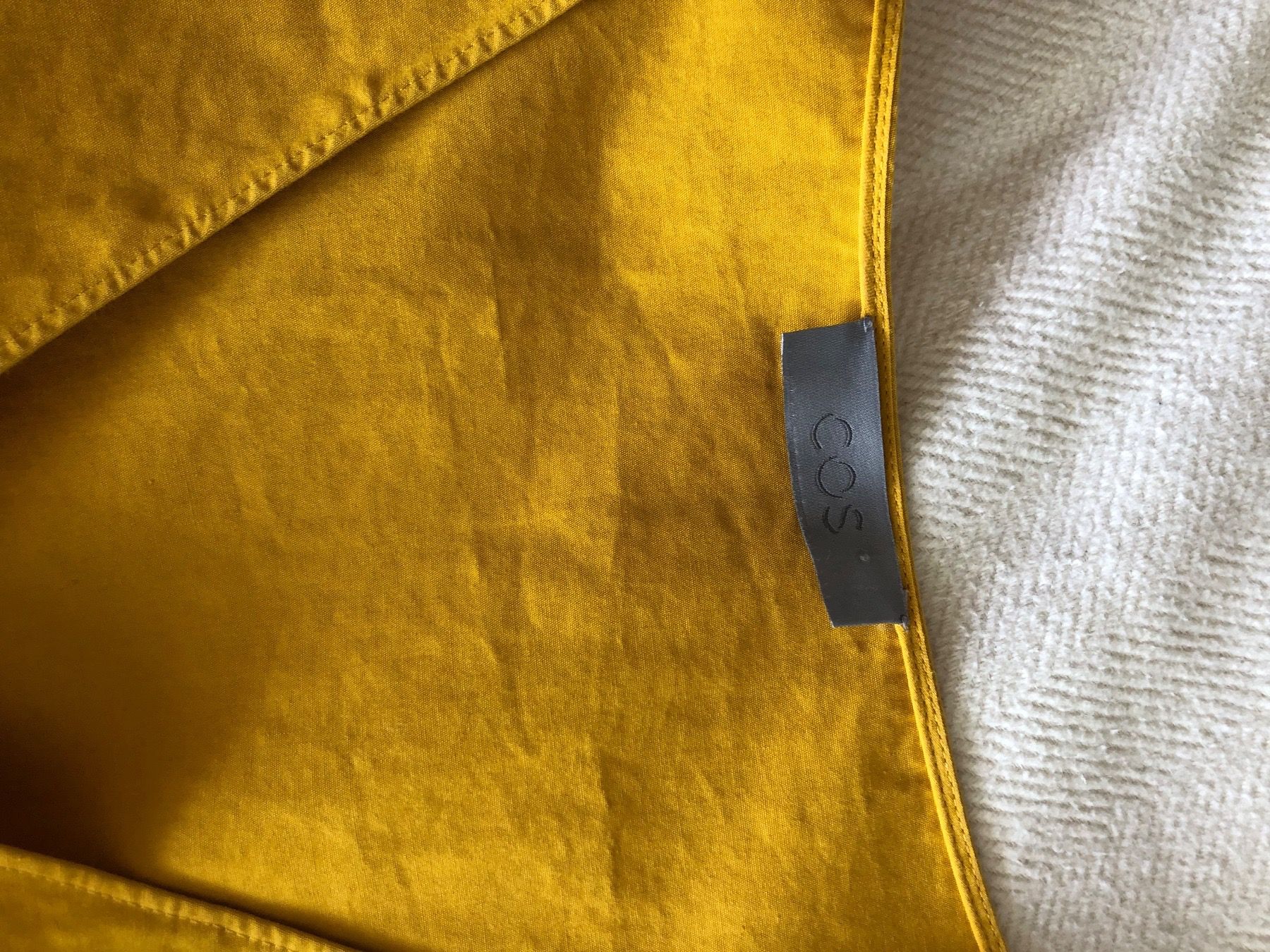 Cos Vestiti: Cos Kleid Gr. S/M – Usato da Männedorf venduto da Larimar4 3