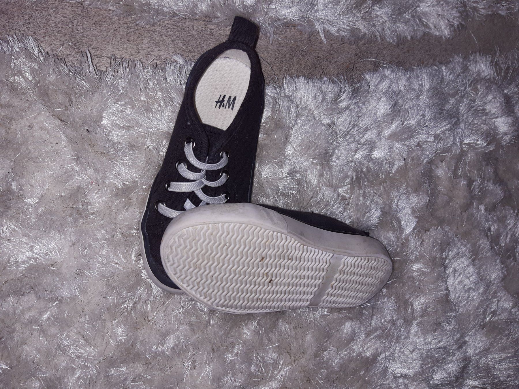 H&M Scarpe per ragazzi: Halbschuhe gr.26, H&M – Usato da Bachenbülach venduto da enigmatic 1