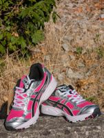 Asics Sneakers Gel-Kayano 14 Pink/Silber Grösse 43.5  neu