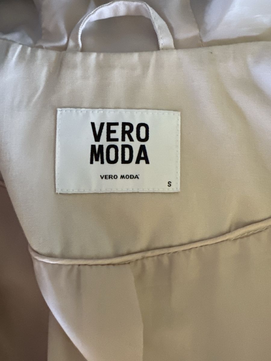 Vero Moda Giacche: Vero Moda Übergangsjacke, beige, Gr. S – Usato da Wolfhalden venduto da Bilgi90 3