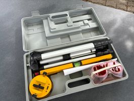 Laser Nivellierausrüstung (ungebraucht)