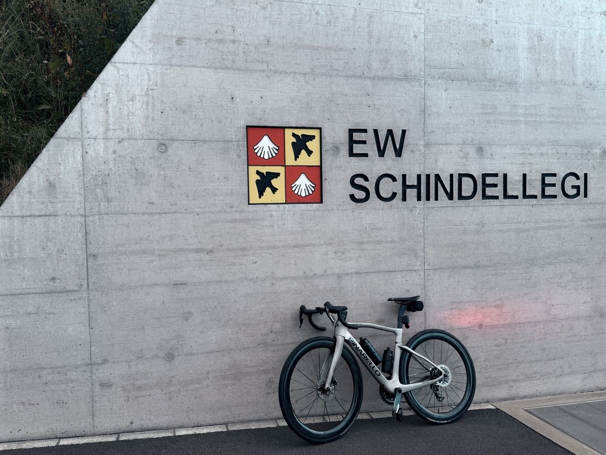 Pinarello Velos: Pinarello F5 2023 Gr. 46.5 – Neu (gemäss Beschreibung) aus Adliswil von Speed_Demon_420 4
