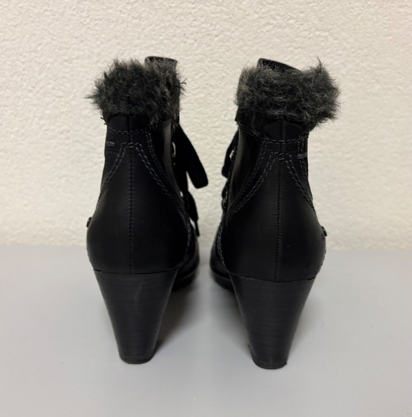 Scarpe da donna: Stiefeletten Gr.39 – Usato da Basel venduto da tif_m2h6 3