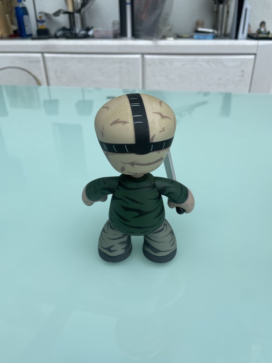 Statuette: Figurine jason – Usato da Les Brenets venduto da serialdrink 1