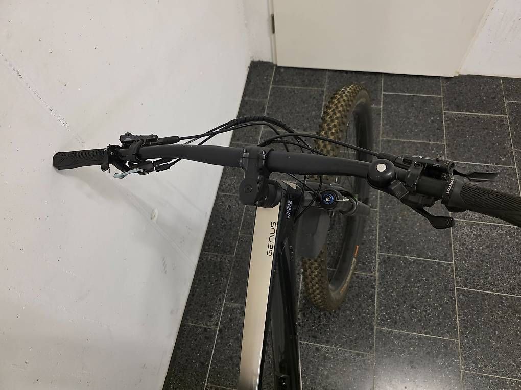 Scott Biciclette: MTB Scott Genius 910 – Usato da Bern venduto da viva_gracias 2