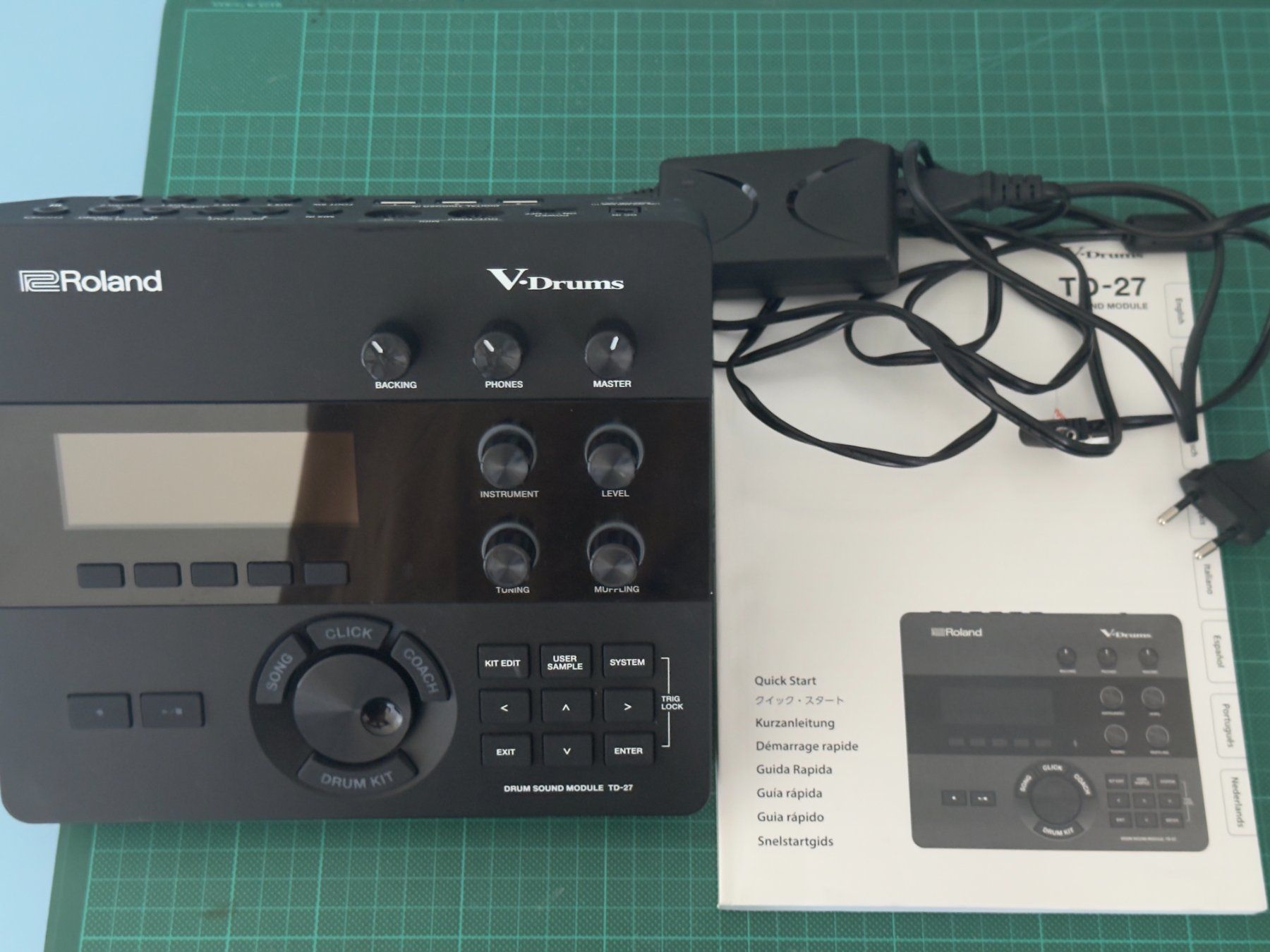 Roland Strumenti musicali: Roland TD-27 Sound Module V-Drum+ memory and extra kits – Nuovo e nell'imballaggio originale da Bern venduto da Breal8