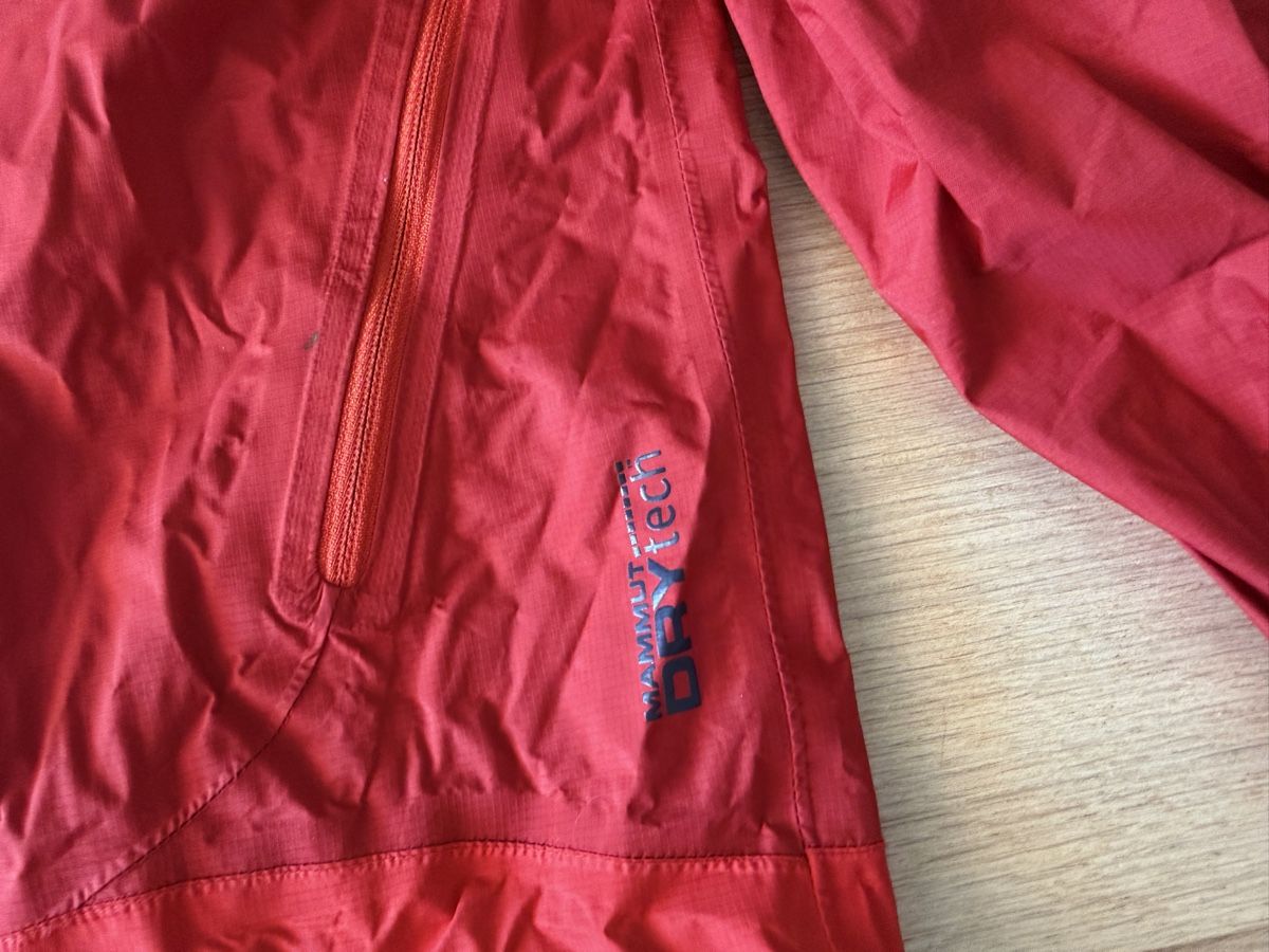 Mammut Giacche: Veste Mammut Drytech rouge taille M  – Usato da Lutry venduto da Ronaldf 5