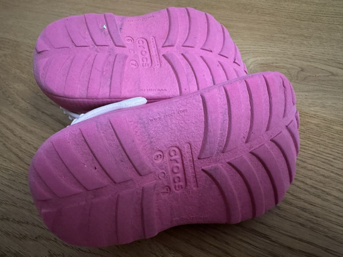 Crocs Scarpe per ragazze: Crocs 6/7 Gr. 22-24 – Usato da Genthod venduto da Tidus04 3
