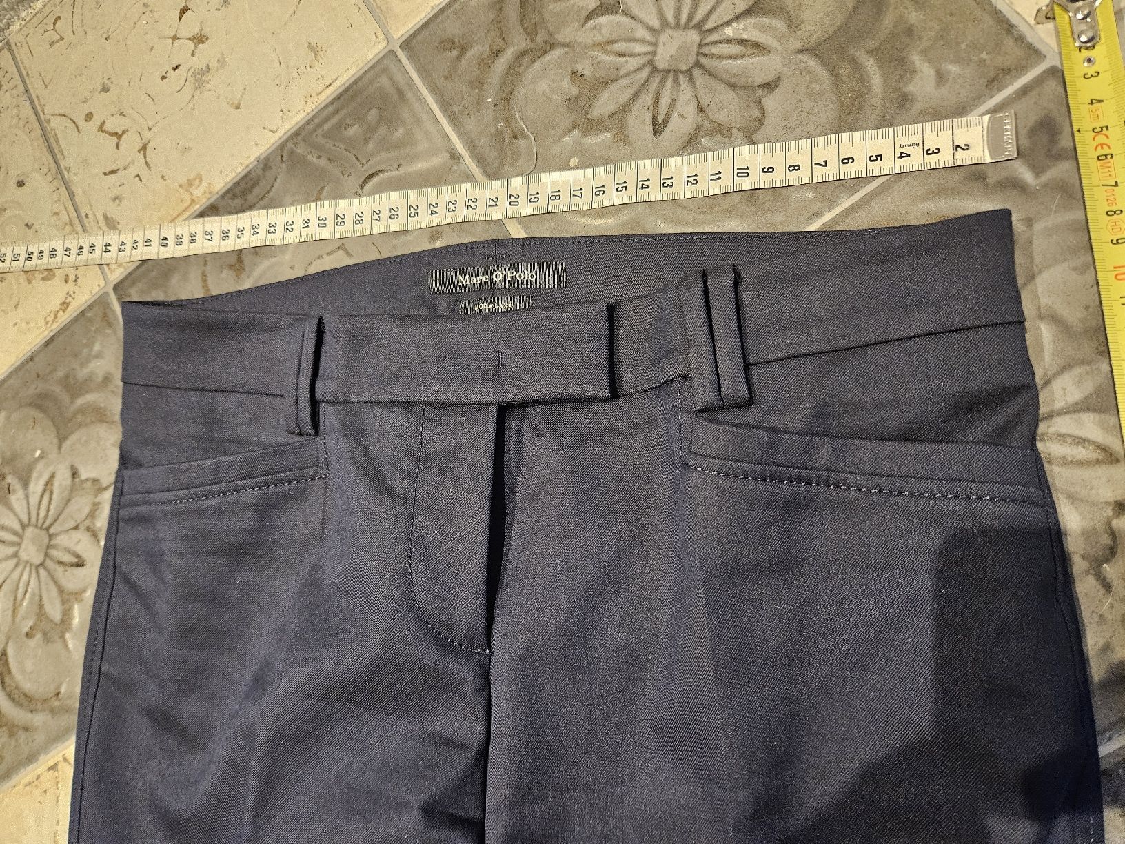 Marc O'Polo Pantaloni: Damenhose von MarcoPolo, gr. 34 – Usato da Plasselb venduto da Mabischer 2
