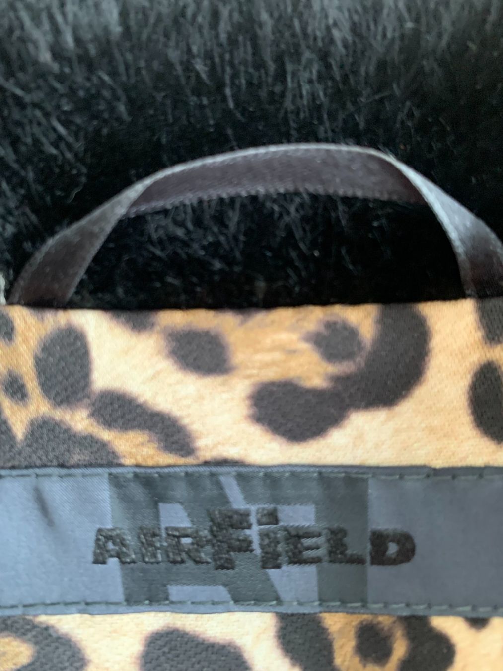 Airfield Giacche: Leoparden-Blazer Gr. 42 – Nuovo (secondo la descrizione) da Azmoos venduto da Verwir64 4