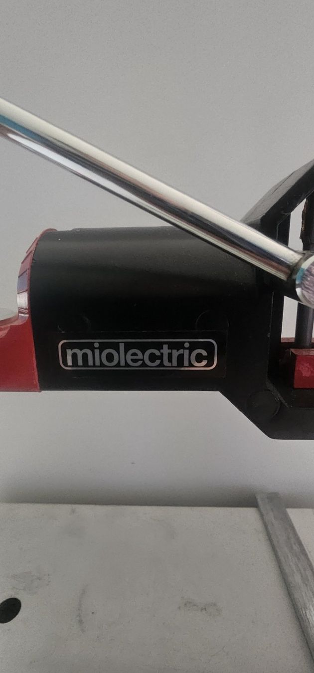Bohrmaschinen: Bohrständer miolectric – Gebraucht aus Bruettisellen von  3