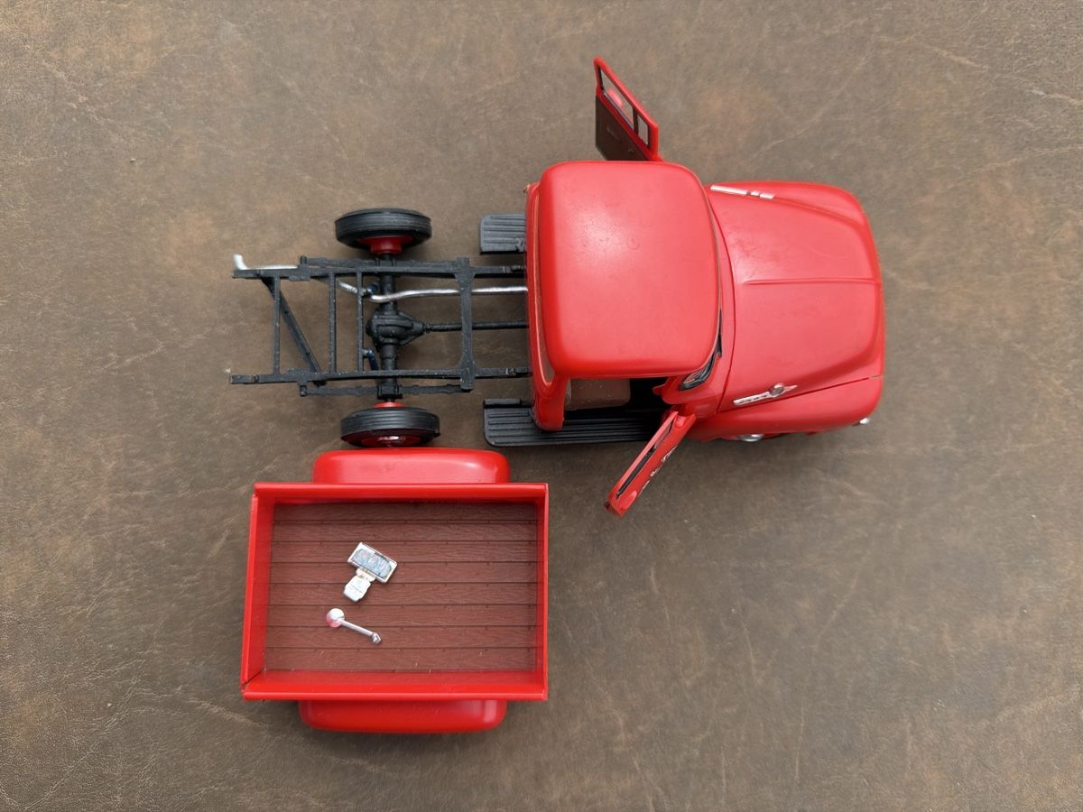 Ford Modellini d'auto: Ford Pick Up - 1/24 - Bausatz – Difettoso da Wolfwil venduto da Rolex1 8