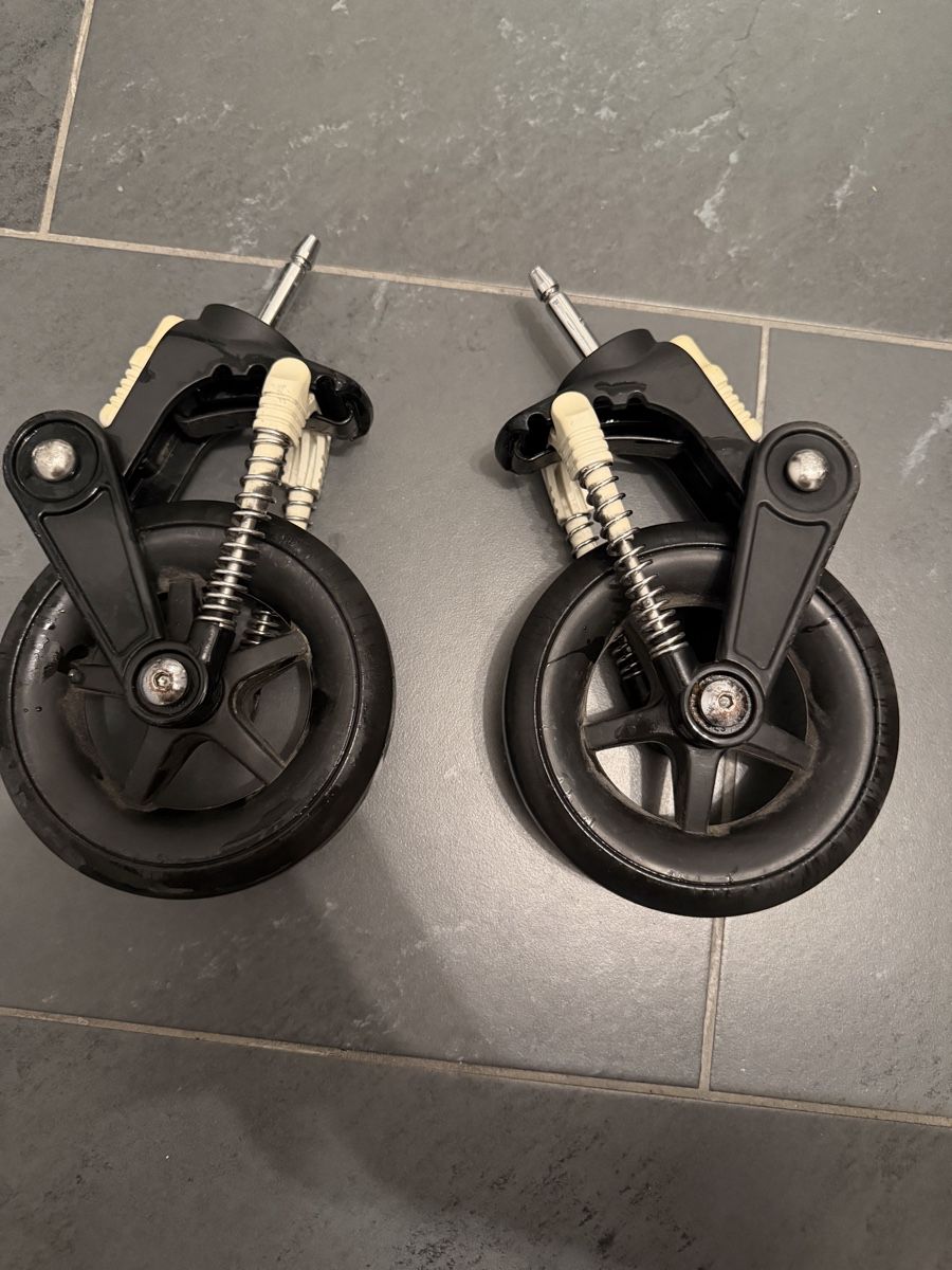 Pneumatici & Ruote complete: Bugaboo Cameleon Vorderräder  – Usato da Füllinsdorf venduto da had_kv5k