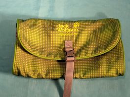 Grosser Jack Wolfskin Waschsalon, hellgrün