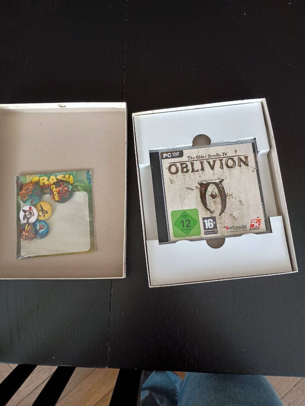 Giochi: Oblivion IV PC Spiel - Special Edition mit Buttons! – Nuovo (secondo la descrizione) da Mattstetten venduto da dschroth1992 1