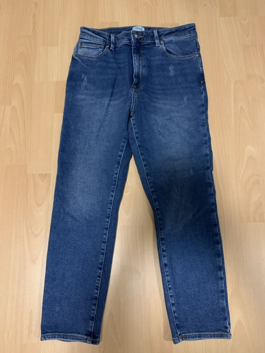 Jeans: Only Jeans Gr32/28 -NEU- – Nuovo (secondo la descrizione) da Kreuzlingen venduto da jamie45