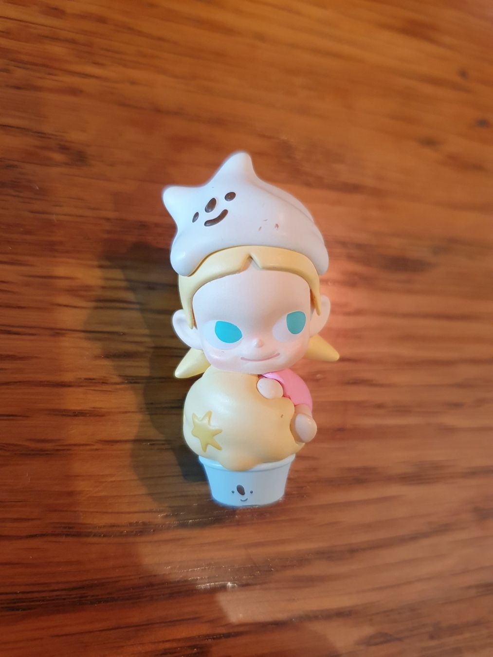 Pop Mart Statuette: Pop Mart Zsiga – Nuovo (secondo la descrizione) da Oftringen venduto da papillon075