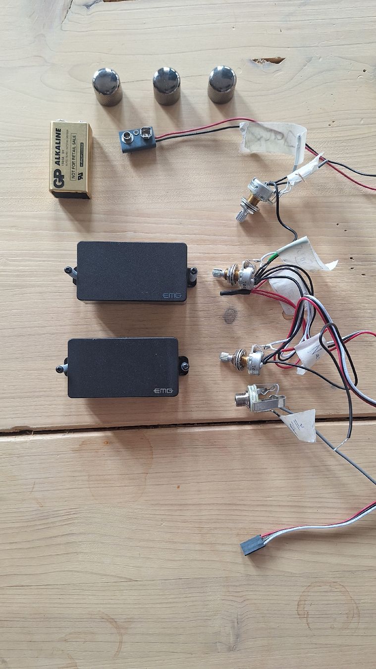 Esp Strumenti musicali: set micro EMG 60 81 ESP – Usato da Fribourg venduto da uly_m2my