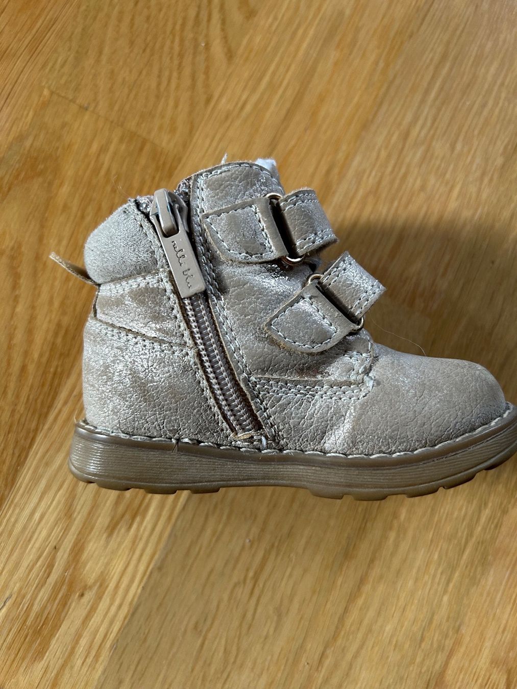 Schuhe für Mädchen: Schuh – Gebraucht aus Wengen von AnisWoe95 2