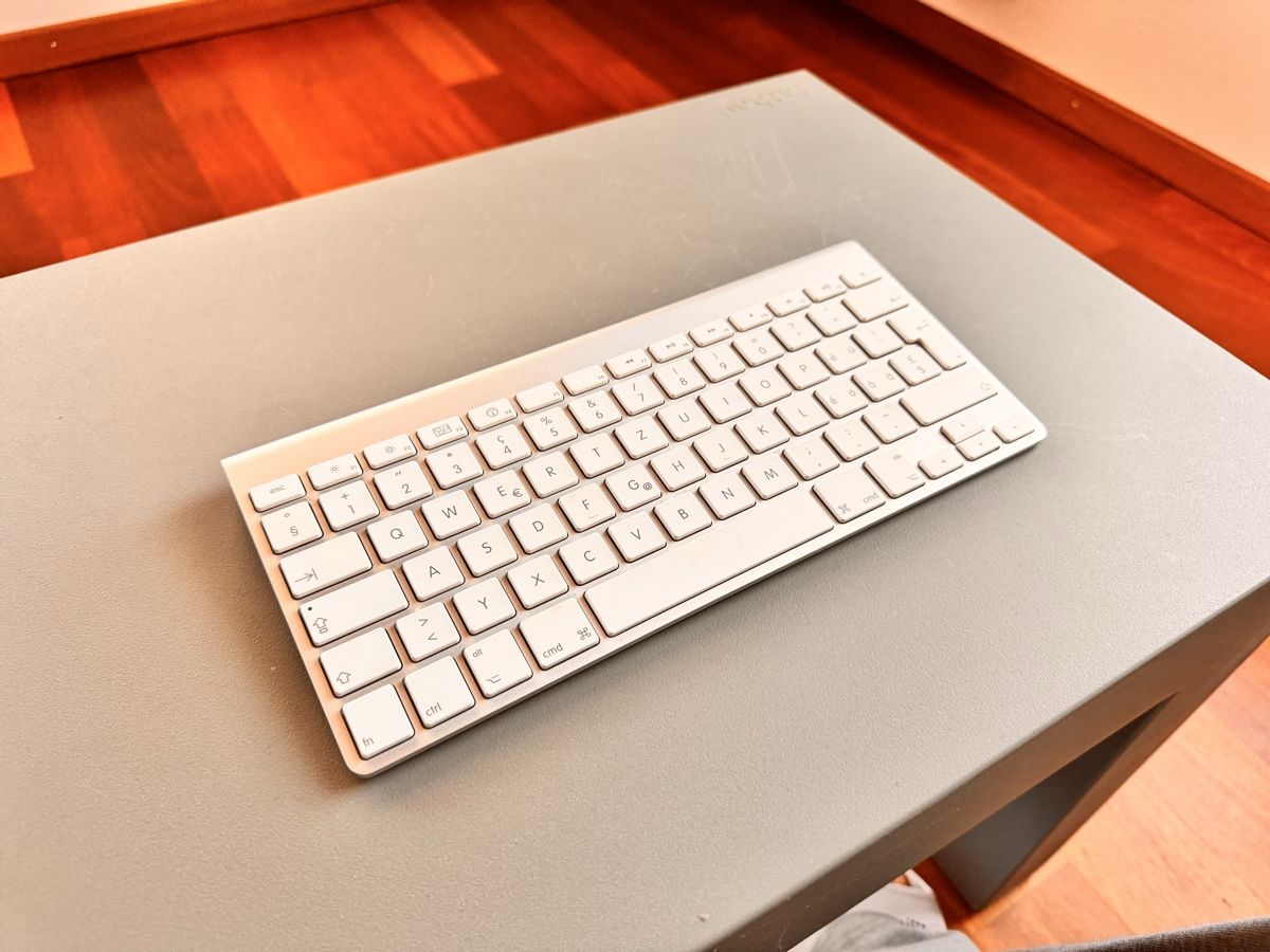 Apple Tastaturen: Apple Wireless Keyboard - Top Zustand! – Gebraucht aus Mörel von kaiwalker 1