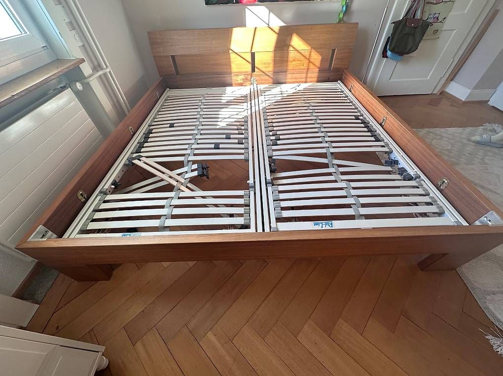 Letti: Doppelbett Nussbaum 200x200 – Usato da Kilchberg ZH venduto da bin_sq5j 2