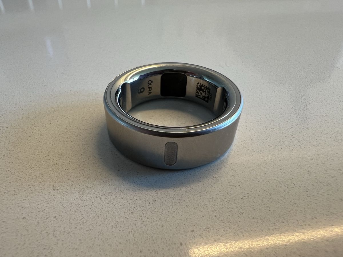 Oura Anelli: Oura Ring 4 Grösse 9 brushed silver – Usato da Zürich venduto da paede93 1