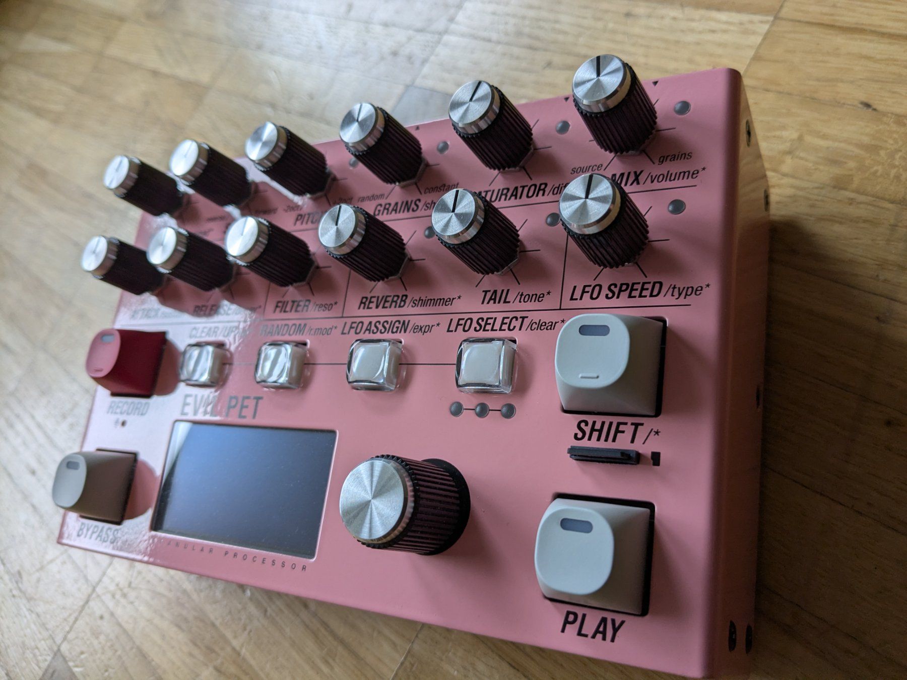 Musikinstrumente: Endorphines Evil Pet – Gebraucht aus Luzern von cha_wld8 2