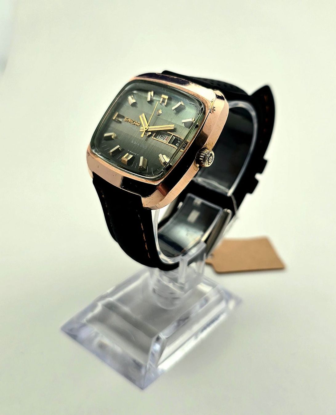 Omega Orologi: ENICAR AUTOMATIC DDM 260 DAY DOUBLE AND DATE CAL.AR 167-02- – Usato da Neftenbach venduto da Taschen-Uhren 2