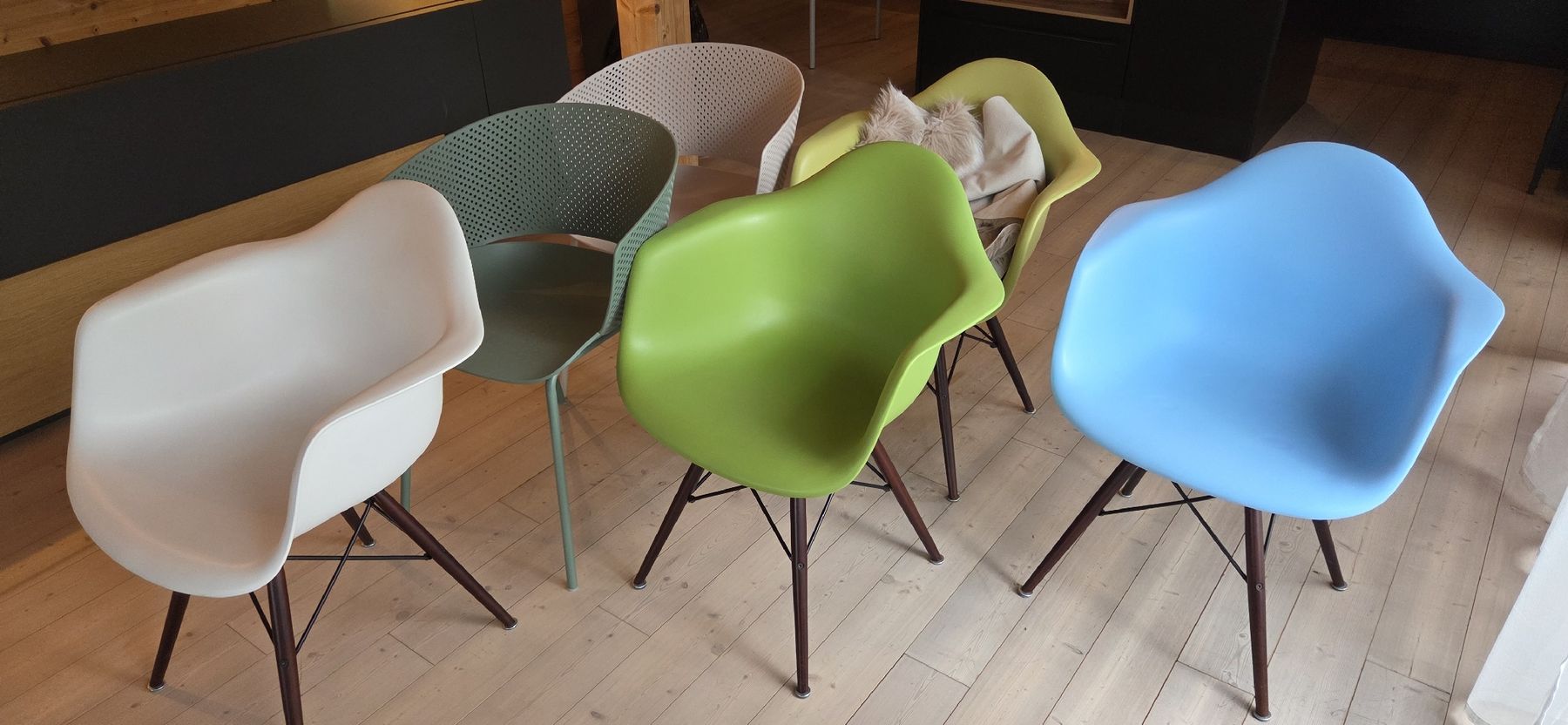 Chaises: 6 Stühle – D'occasion à Weisslingen par Valentina-Schmid 2