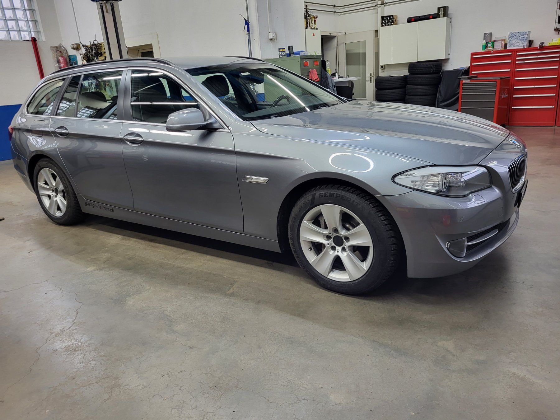 BMW Automobili: 528 Touring XDrive – Usato da Frasnacht venduto da garhalt