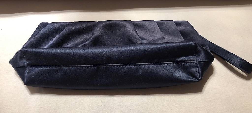 Kosmetikkoffer: Estée Lauder Neccessaire  – Gebraucht aus Aarburg von Noemi.H 3